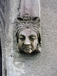 the Old Queen as a doorstop - a Jubilee memorial touch I expect